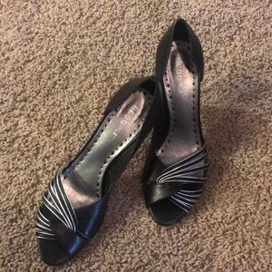 Black and silver peep toe heel